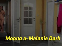 Melanie Dark und Moona #piss #lesbian