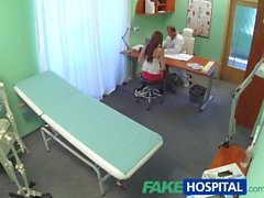 FakeHospital Docteur guérit le patient sexy avec une forte dose de sexe