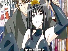 Menina de anime morena é em público e recebe seu bichano perfurado