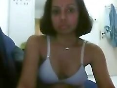 amateur desi chick from freeporncamz