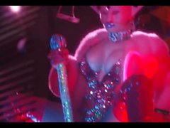 Nicki Minaj - Chun Li (cámara lenta)