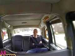 Weiblich fake Taxi - Mann von blonde perfekte Frauen eingereicht