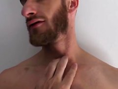 sexo anal gay latino con la cara