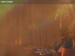 Female Julkkispelit Dj Masturbating