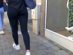 Candid teen, candid ass