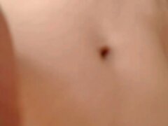 Big Boob Brunette se masturbe sur la webcam