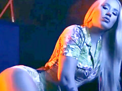 Iggy Azalea, Twerk Music Video, Music Dance