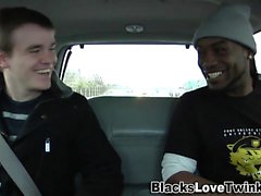 Gay teen rides coq noir