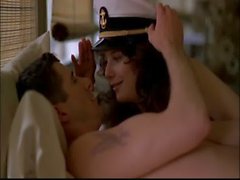 Debra Winger sexe avec Richard Gere à Un officier and a Gentleman