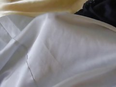 La ropa interior sedoso antideslizante Tag hacerse una paja