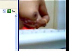 Maduras masturba-se na webcam