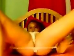 Nichon parfait pour enfants et étudiants masturbe de webcam