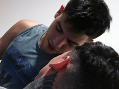 LatinLeche - Raaka Anaali Gang Bang ja Cute Latino Boy