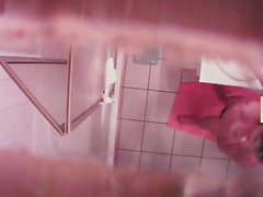 No espionaje la madrastra Peludo en la ducha Cámara escondida