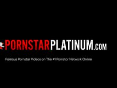 Pornstarplatinum blonde milf allura jenson baisé anal