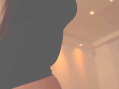 Big Boobs Escort MILF Real Home Käy USERDATE POV