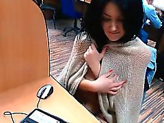 Public cam fonction gros seins mfc 2