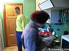 A avó Russian tesão