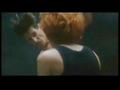 Mylene Farmer Roiskeet karkkia