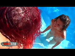 Angie Kiss et Alys Rebel partagent une superbe grosse bite au bord de la piscine