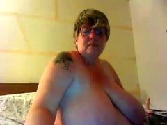 Mature BBW Solo vor der Webcam