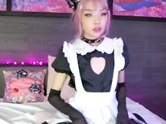 Webcam Asian Chick Masturbation se burla de