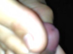 Footjob dalla bambina vietnamita 2