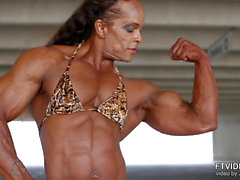 Female muscle, female, fbb bodybuilder