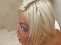 Platinum blonde loves giving head