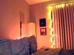 Vídeo pornô de webcam amador grátis solo