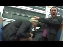Follando en el metro francés