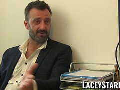 LACEYSTARR - Médico GILF come Pascal White cum depois do sexo